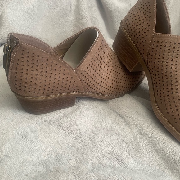 Booties - Picture 2 of 5